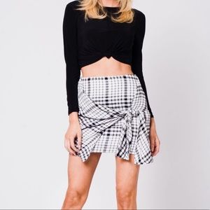 🎀Host Pick🎀Pretty Little Thing Wrap Skirt